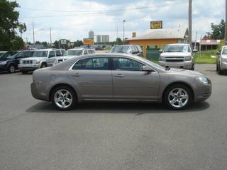 Chevrolet Malibu 2010 photo 3