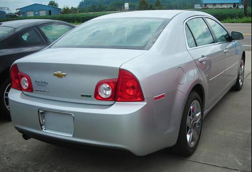 Chevrolet Malibu 2010 photo 2