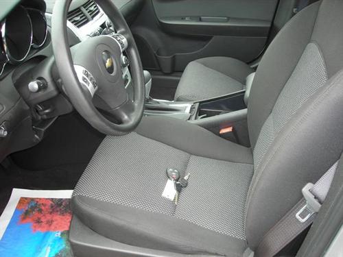 Chevrolet Malibu 2010 photo 3