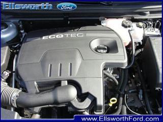 Chevrolet Malibu 2010 photo 2