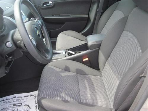 Chevrolet Malibu 2010 photo 1