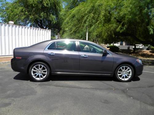 Chevrolet Malibu 2010 photo 2