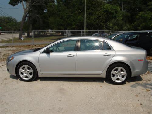Chevrolet Malibu 2010 photo 1