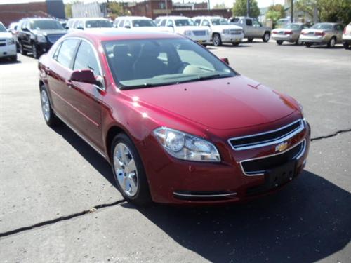 Chevrolet Malibu 2010 photo 2