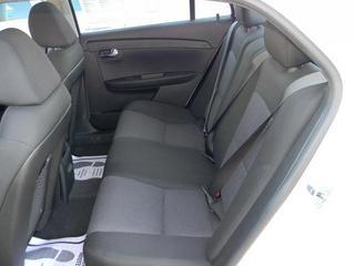 Chevrolet Malibu 2010 photo 2
