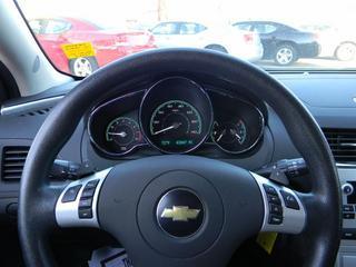Chevrolet Malibu 2010 photo 3