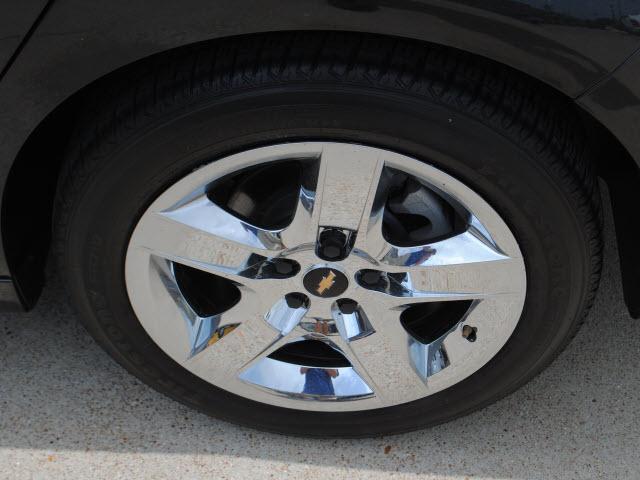 Chevrolet Malibu 2010 photo 4