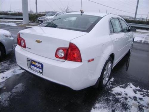 Chevrolet Malibu 2010 photo 4