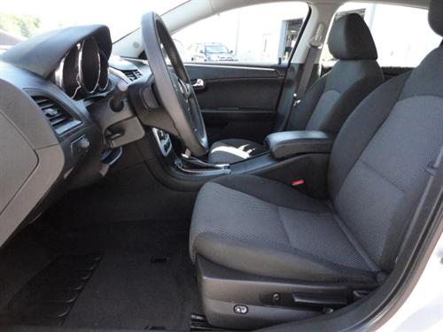 Chevrolet Malibu 2010 photo 1