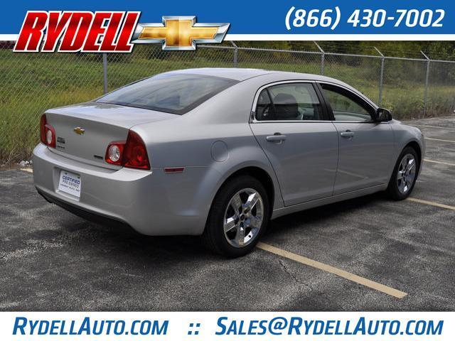 Chevrolet Malibu 2011 photo 2