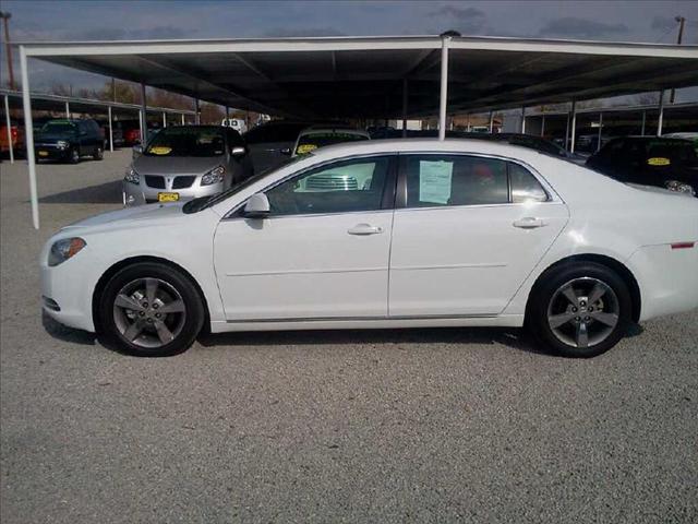 Chevrolet Malibu 2011 photo 3