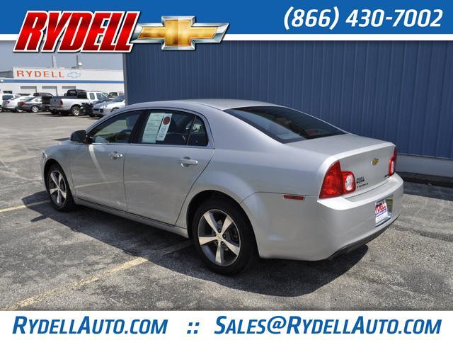 Chevrolet Malibu 2011 photo 3