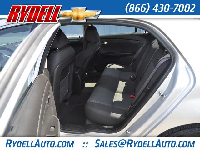 Chevrolet Malibu 2011 photo 5