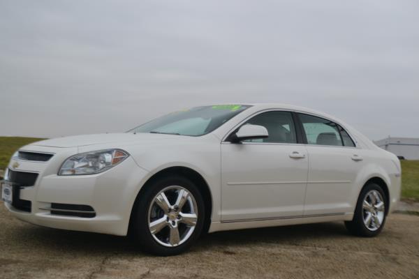 Chevrolet Malibu 2011 photo 1