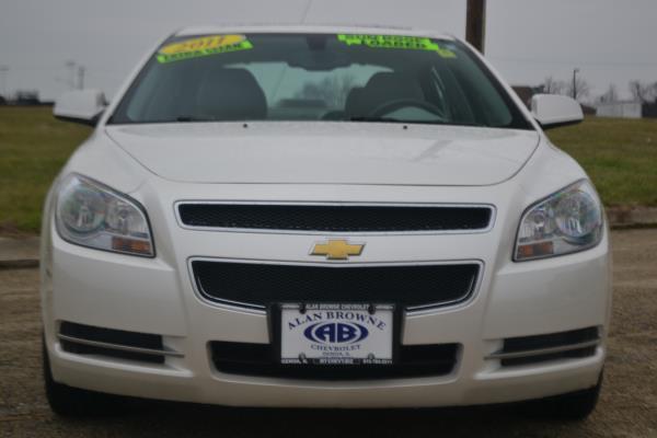 Chevrolet Malibu 2011 photo 2