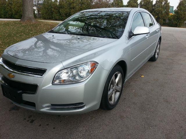 Chevrolet Malibu 2011 photo 3