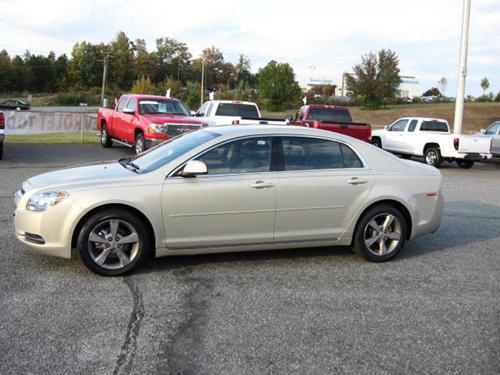 Chevrolet Malibu 2011 photo 1
