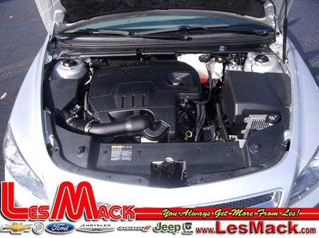 Chevrolet Malibu 2011 photo 1