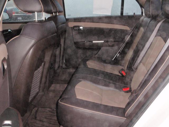 Chevrolet Malibu 2011 photo 5