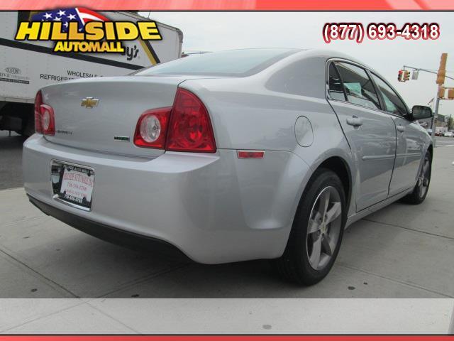 Chevrolet Malibu 2011 photo 1