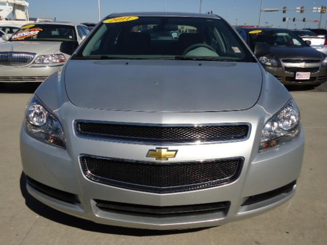 Chevrolet Malibu 2011 photo 1