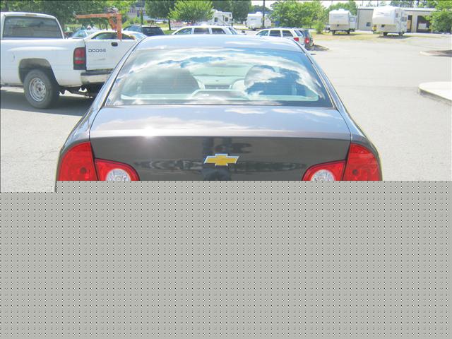 Chevrolet Malibu 2011 photo 1