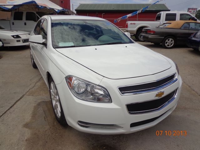 Chevrolet Malibu 2011 photo 1