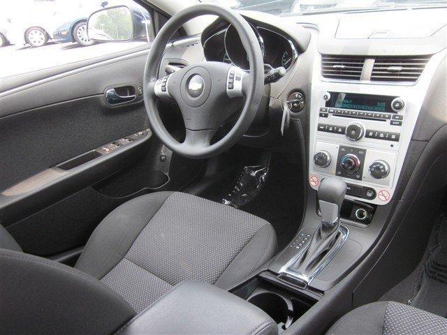 Chevrolet Malibu 2011 photo 5