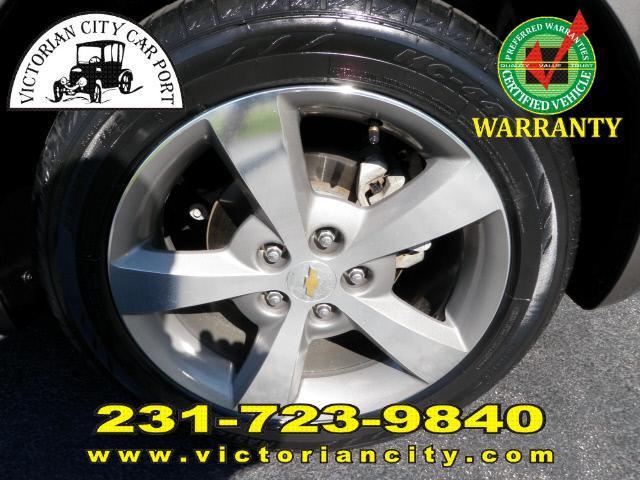 Chevrolet Malibu 2011 photo 4