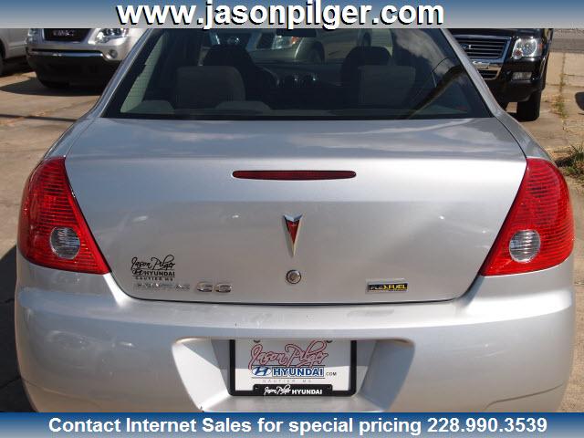 Chevrolet Malibu 2011 photo 2