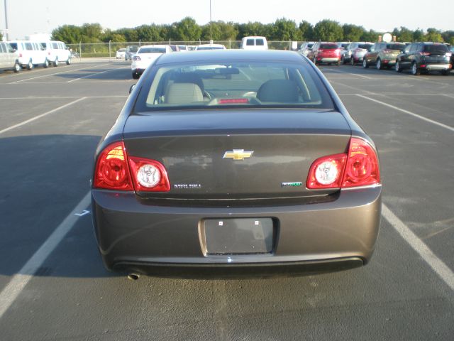 Chevrolet Malibu 2011 photo 1