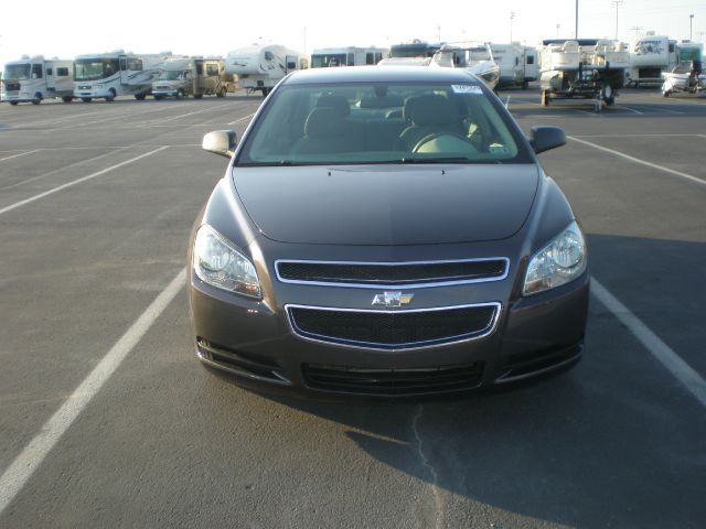 Chevrolet Malibu 2011 photo 4
