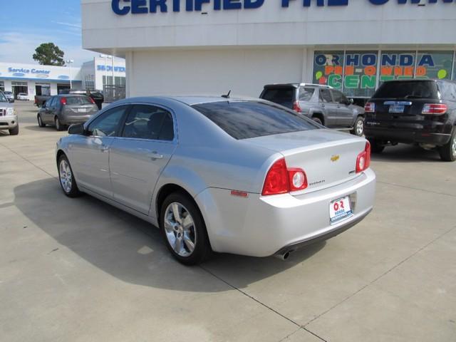Chevrolet Malibu 2011 photo 1
