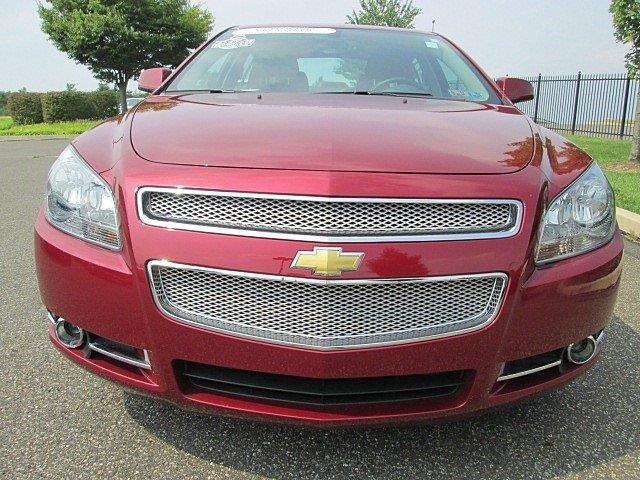 Chevrolet Malibu 2011 photo 2