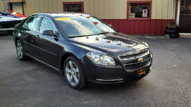 Chevrolet Malibu 2011 photo 4
