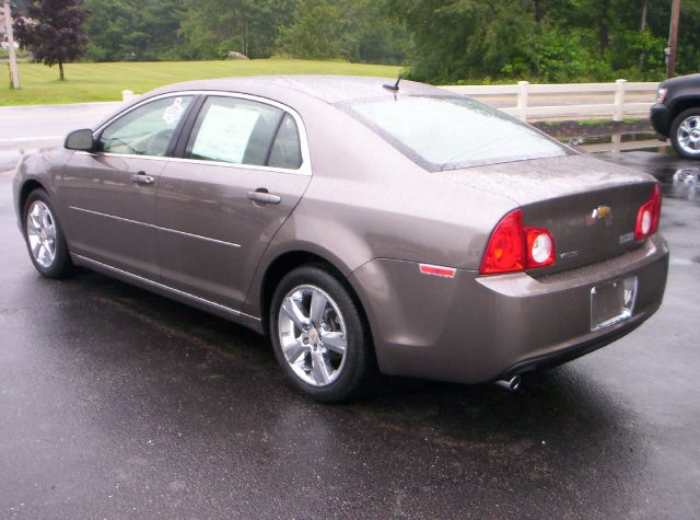 Chevrolet Malibu 2011 photo 1
