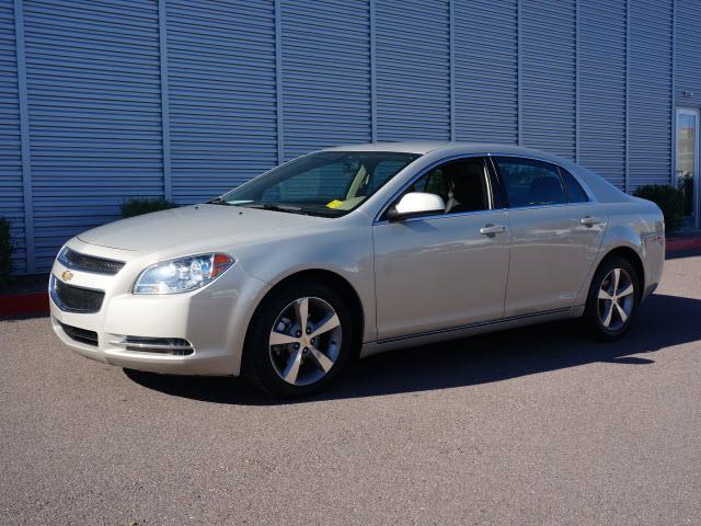 Chevrolet Malibu 2011 photo 3