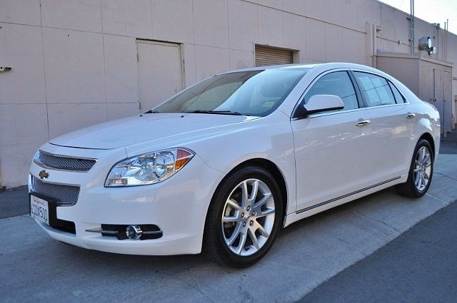 Chevrolet Malibu 2011 photo 4