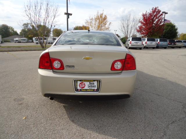Chevrolet Malibu 2011 photo 5