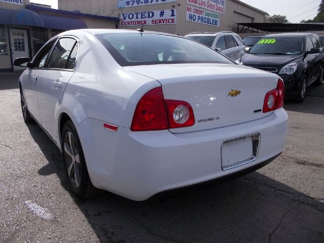 Chevrolet Malibu 2011 photo 1