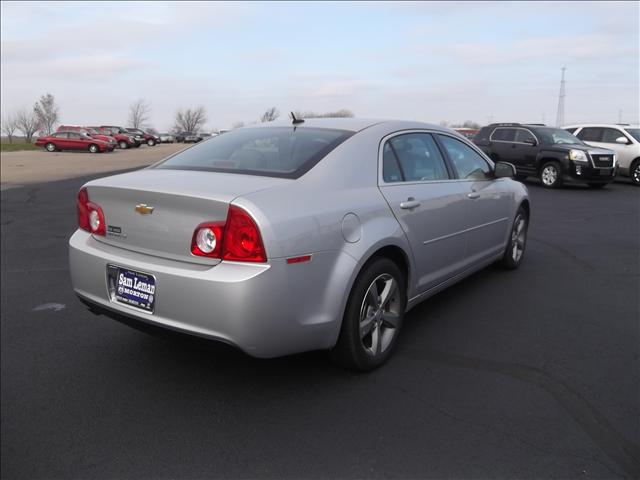 Chevrolet Malibu 2011 photo 1