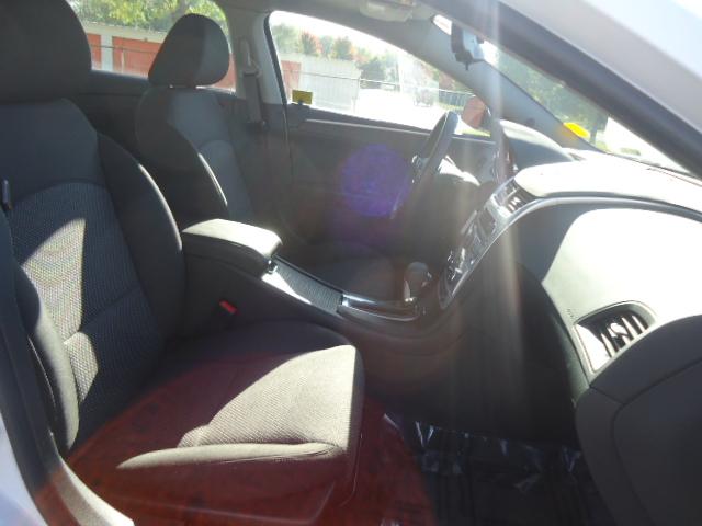 Chevrolet Malibu Supercab XL Sedan