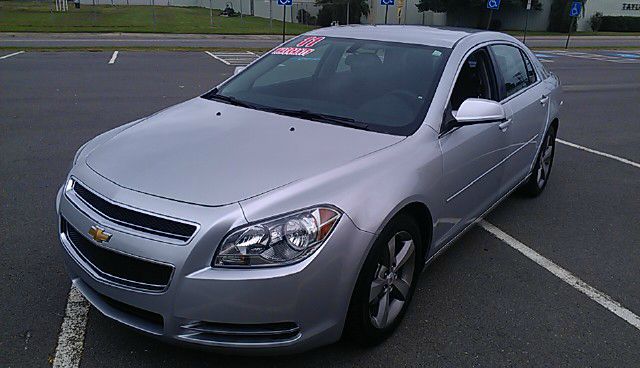 Chevrolet Malibu 2011 photo 3
