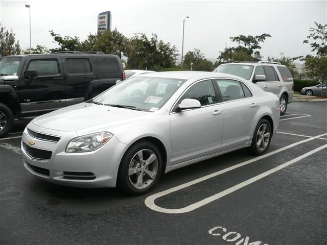Chevrolet Malibu 2011 photo 1