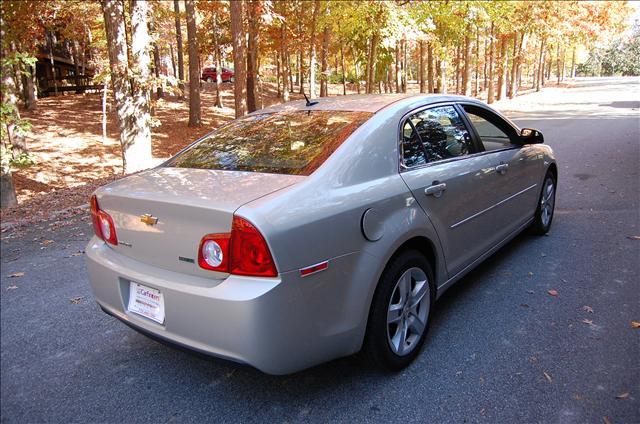 Chevrolet Malibu 2011 photo 2