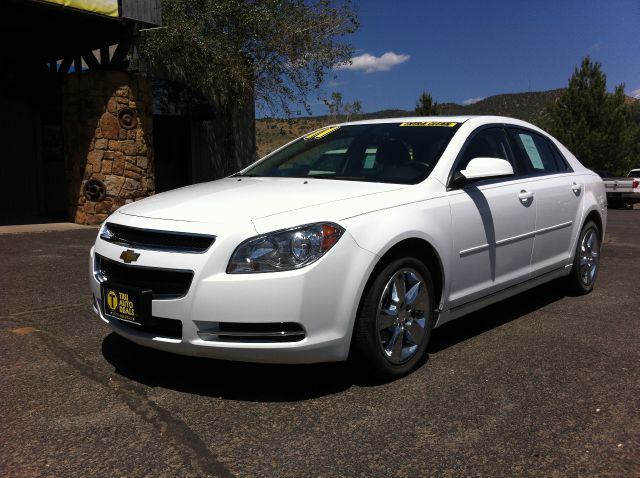Chevrolet Malibu 2011 photo 3