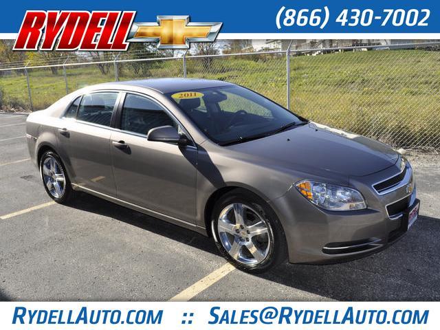 Chevrolet Malibu 4dr AWD SUV Sedan