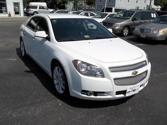 Chevrolet Malibu 2011 photo 3