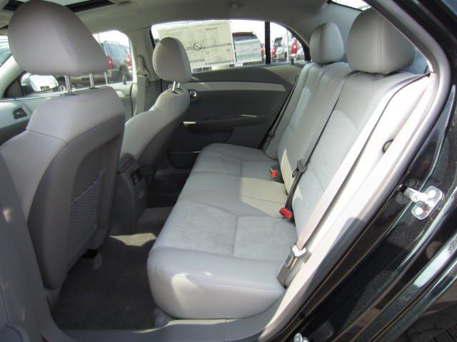 Chevrolet Malibu 2012 photo 3