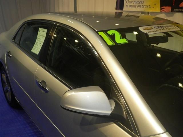 Chevrolet Malibu 2012 photo 2